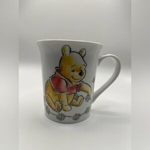 Disney Winnie the Pooh & Piglet Ceramic Mug Daisy Floral Classic Pooh Cozy Cup